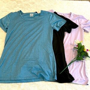 Bundle! 💙🖤💜 3 Lightweight Casual/Atheltic Tees